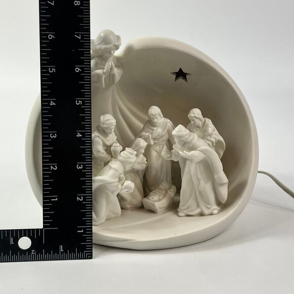 Lighted Ceramic Holiday Nativity Scene Angel Dome Star Plug-In Christmas Lamp - Picture 16 of 16
